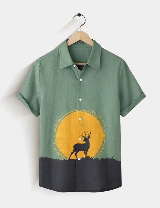Men’s Deer Graphic Print Short Sleeve Shirt | Nature-Inspired Casual Button-Down Shirt